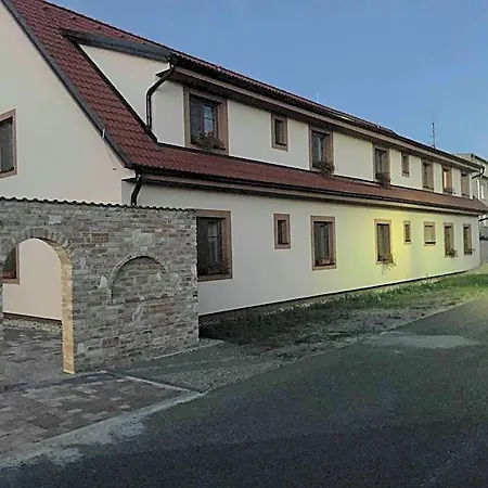 Tramin Gæstehus 3*